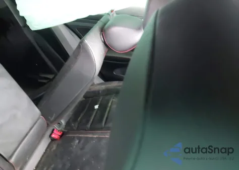 2019 Volkswagen Golf Gti 2.0T Autobahn/2.0T Rabbit Edition/2.0T S/2.0T Se z USA, uszkodzony, nr VIN 3VW6T7AU2KM002860